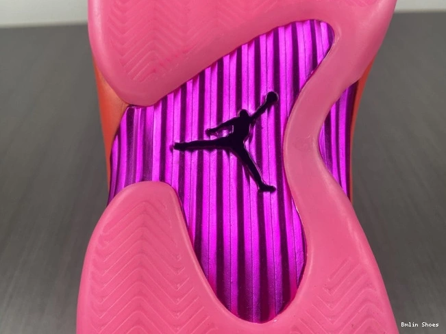 Bmlin Low Retro Jordan (W) Shocking Pink 14 DH4121-600 0808